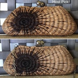 NWOT HP Kayu Straw Clutch